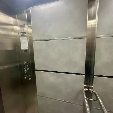 アパート Salamandra ウージュホロド